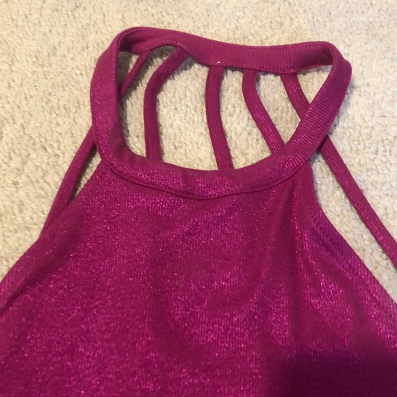 Stylish tank - Picture 2 of 4